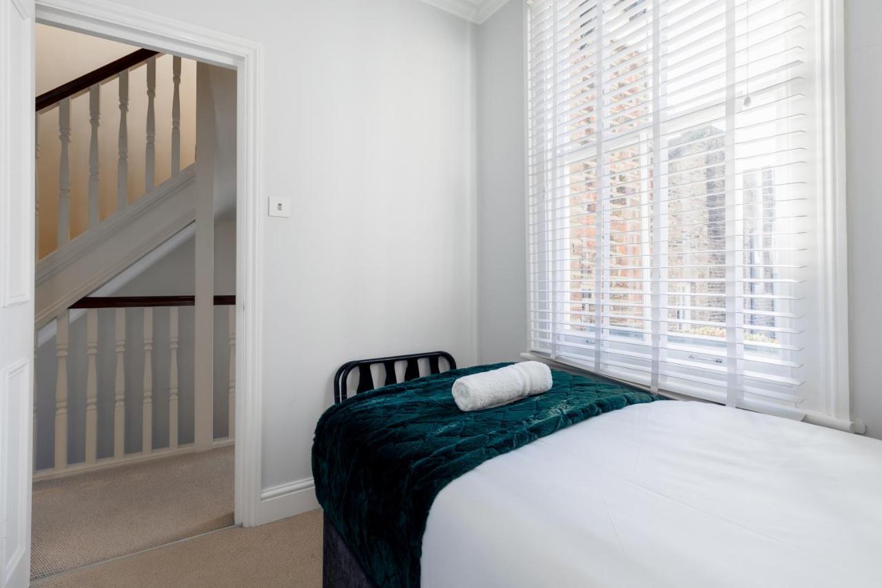 Beautiful 4 Bedroom House Near Paddington Station London Eksteriør bilde